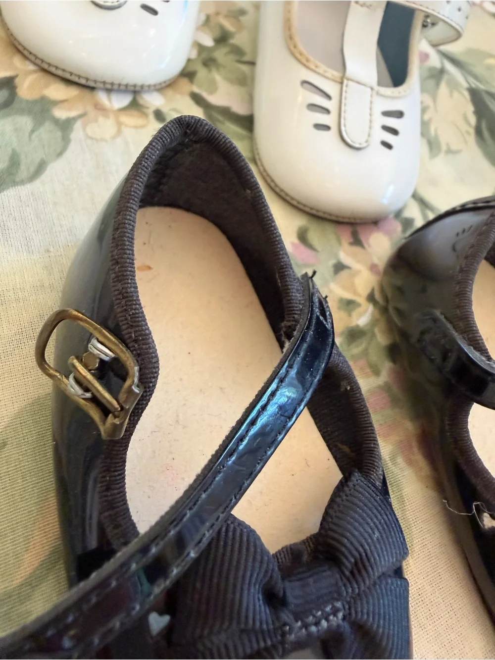 Girls Patent Black& White Mary Jane Shoes - Classic Kids Dress Shoes baby sz 1